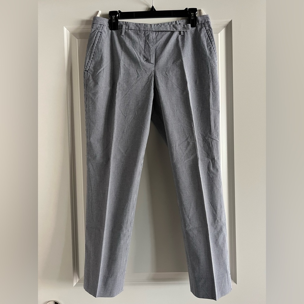 Kiltie casual pants  size US 08 / EU 44